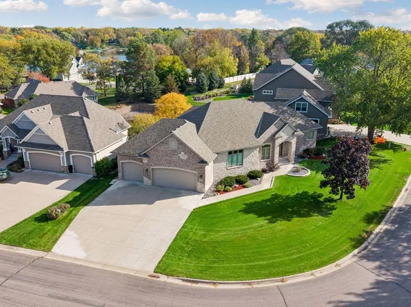 10934 River Pines Dr N, Champlin, MN 55316