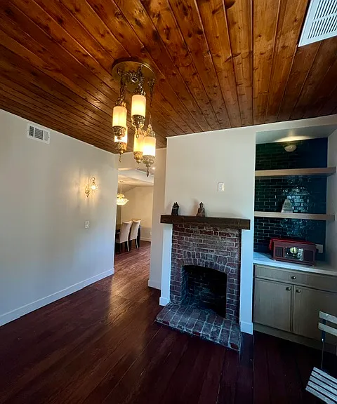 234 Newland St — Photo 61