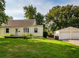 437 E Thornton Ave, Des Moines, IA 50315