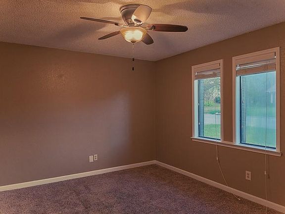 5th image of 8509 Valley Crest Dr