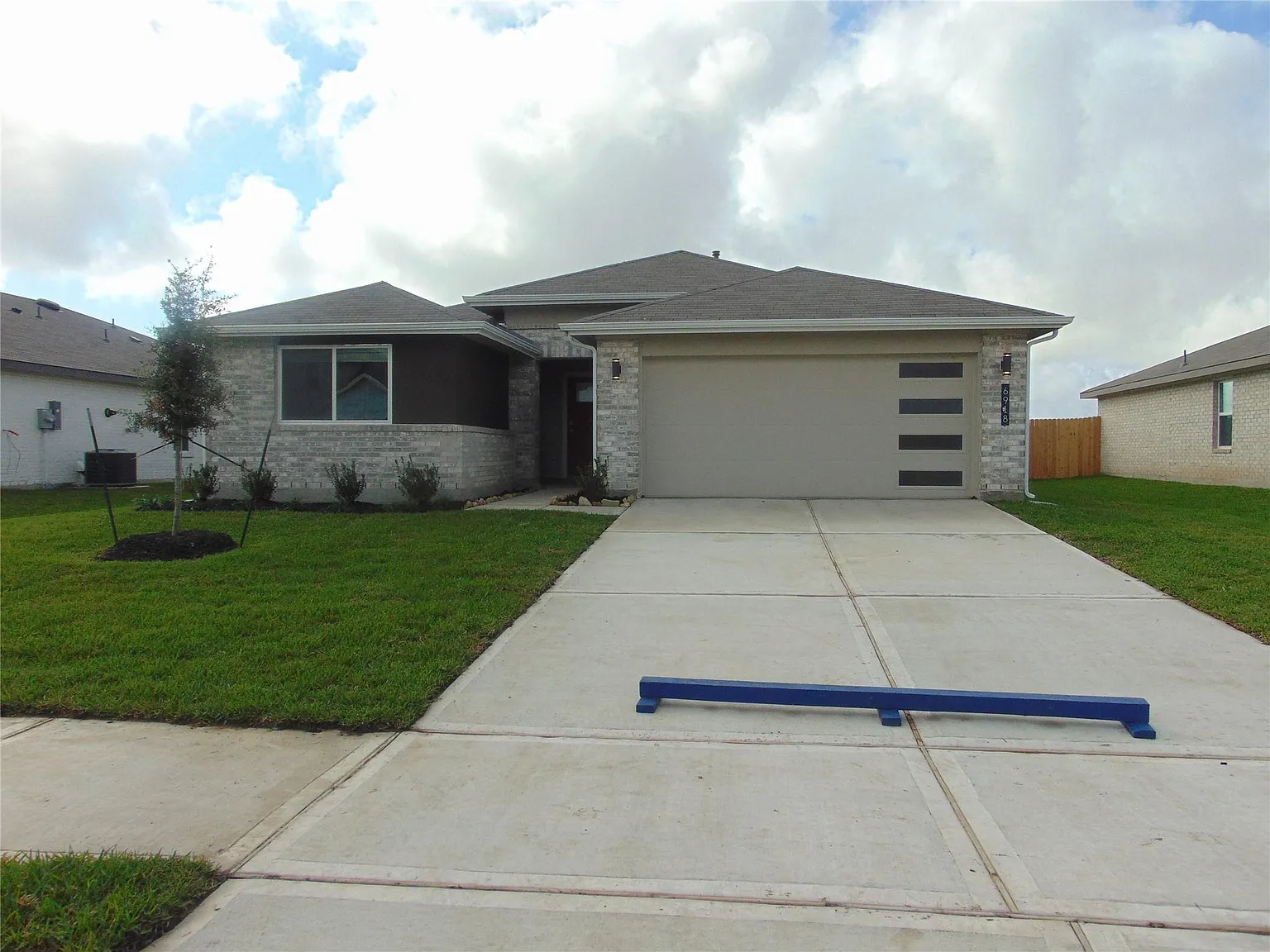 4 bed, 2.0 bath, 1680 sqft, $2,295 — Photo 4