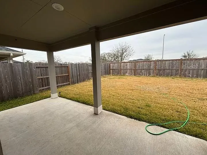 4915 Oakwood Dr — Photo 12