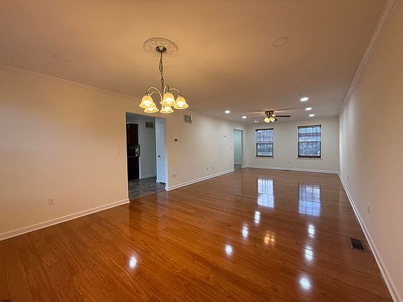 3rd image of 308 S Yam Ave #A
