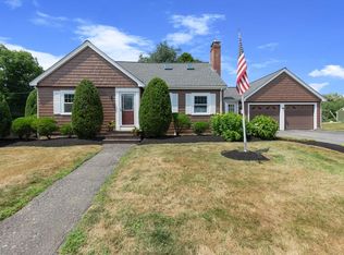 2 Bradley Rd, Danvers, MA 01923