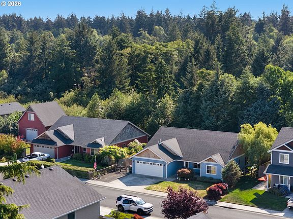 4th image of 1745 W Pacific Ridge Ln