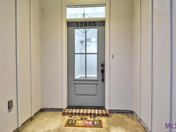 3rd image of 12805 Hodges Ln