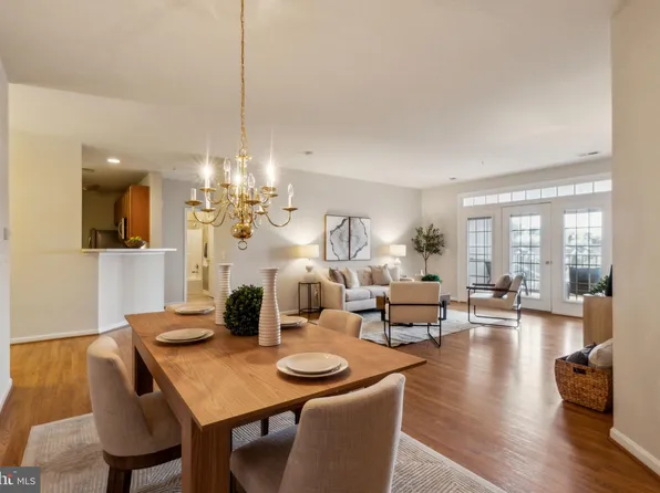 13551 Belle Chasse Blvd Unit 415, Laurel, MD 20707