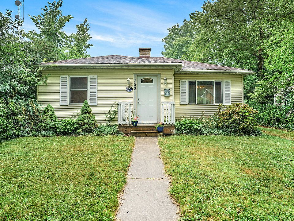 1st image of 722 Willow Ave
