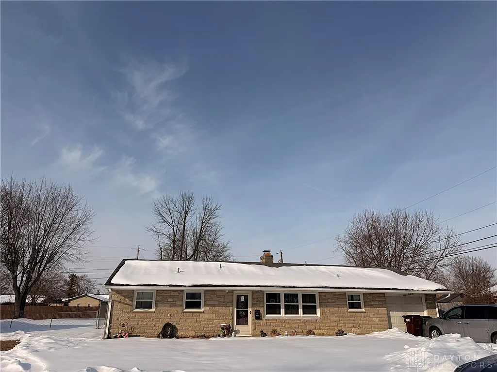 322 Lang Ct photo 1