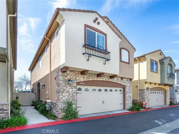 21212 Ingomar Ct, Canoga Park, CA 91304