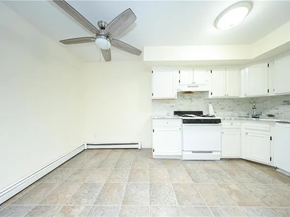 26 Gardenia Lane image 6 of 12