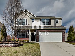 888 Grandiflora Dr, Greenwood, IN 46143