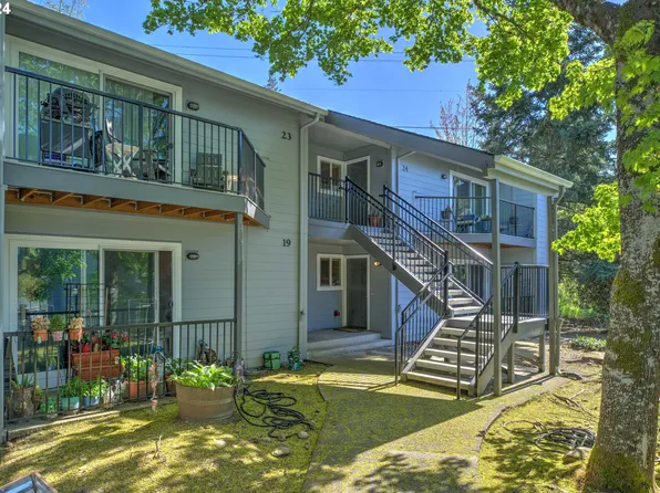 1040 Columbia Ridge Dr Unit 24, Vancouver, WA 98664