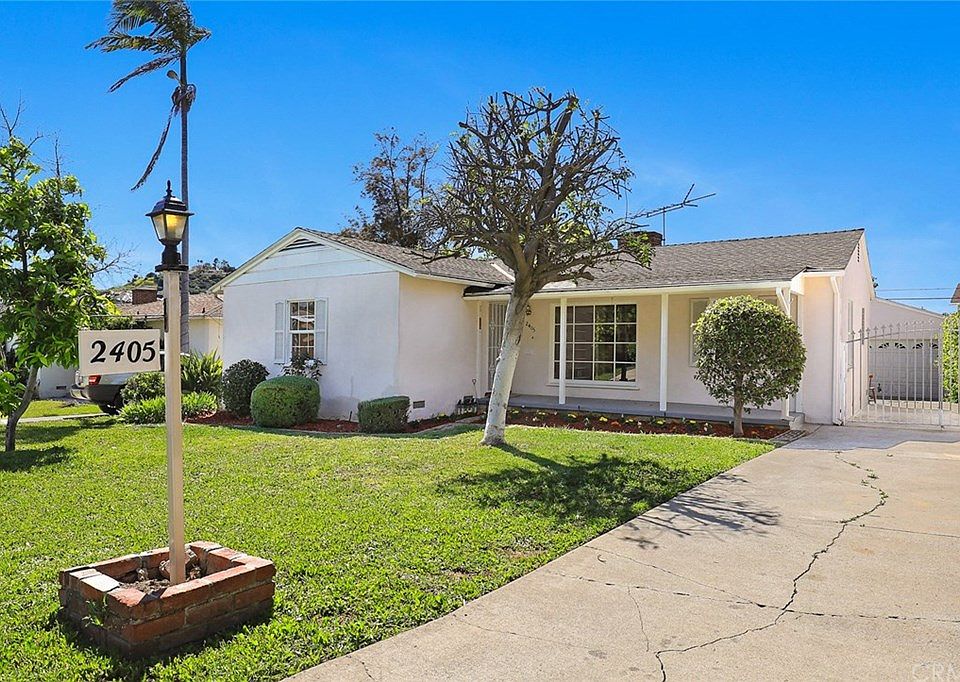 1st image of 2405 Hitchcock Dr