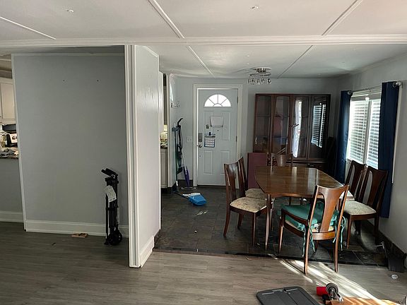 4th image of 7607 Plumwood Dr
