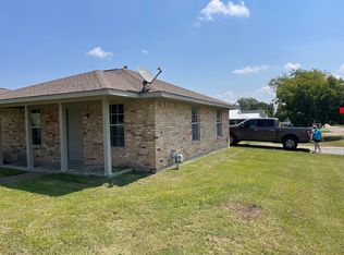 601 Fm 272, Celeste, TX 75423