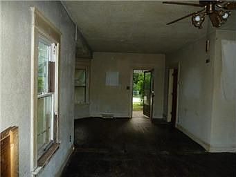 3rd image of 531 S Glenwood Ave