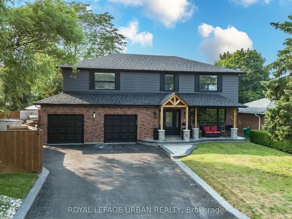 4 Deerfield Cres, Brampton, ON L6T 1K6