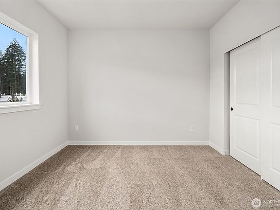 5th image of 6010 SW Thornhill Avenue