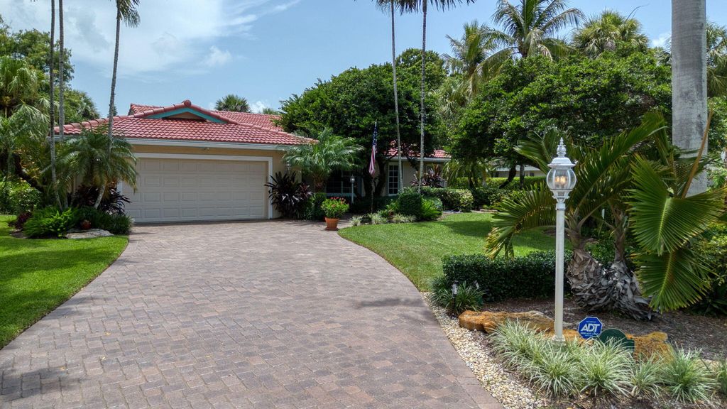 4060 Cypress Hammock Lane, photo 5