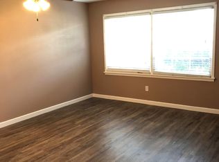 4913 16th St, Lubbock, TX 79416