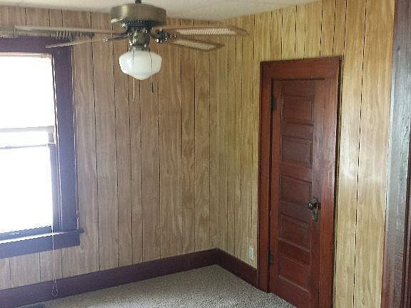 4th image of 416 S 2nd St