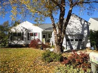 4217 Dinwiddie Ct, Raleigh, NC 27604