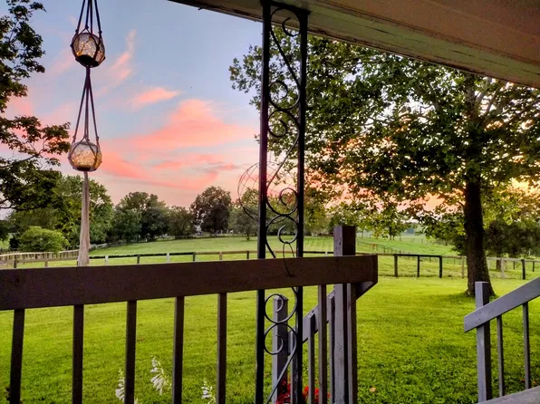 1060 Hick Hardy Rd, Cynthiana, KY 41031