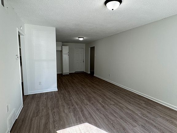 5362 Breckenwood 4_10212025