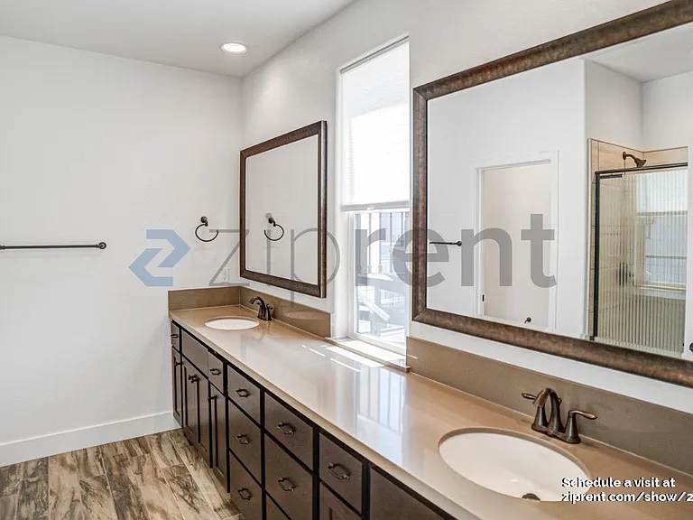 1010 Vanilla Bean Ln — Photo 12