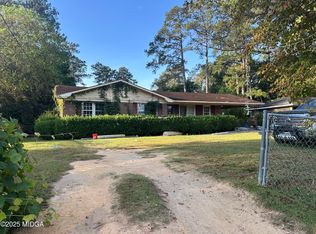 2260 Lyn Dr, Macon, GA 31206