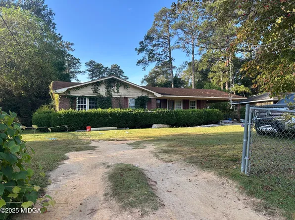 2260 Lyn Dr, Macon, GA 31206