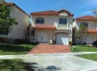 5985 SW 99th Ter, Fort Lauderdale, FL 33328