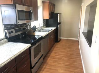 120 W Walnut St #5, Herrin, IL 62948