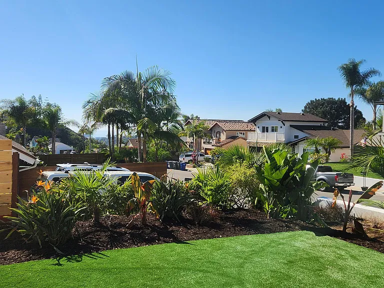 1881 Pariva Dr — Photo 2