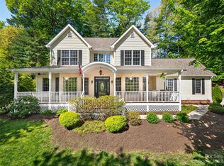 324 Scarlet Tanager Ct, Arden, NC 28704