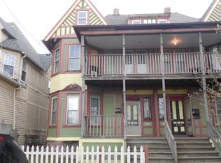 381 Myrtle Ave, Bridgeport, CT 06604