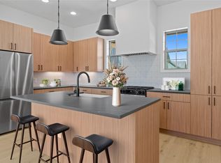 3500 Pecan Springs Rd #9, Austin, TX 78723