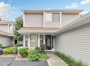 40 Ettl Ln #18, Greenwich, CT 06831