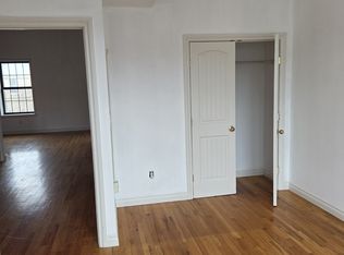 526 Bay St APT 3, Staten Island, NY 10304