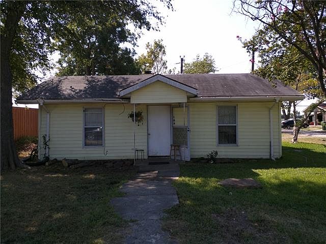 1st image of 106 Plainview Dr