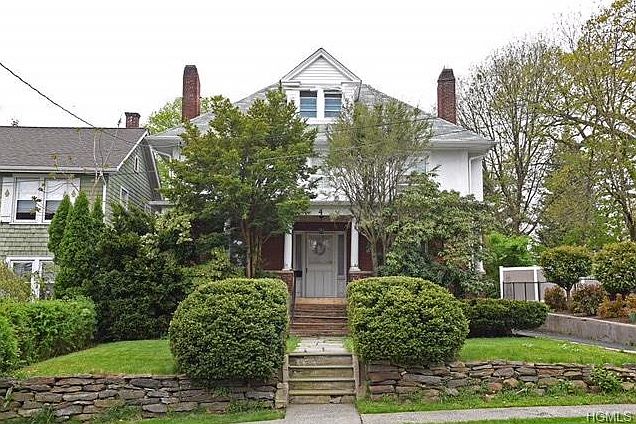 1st image of 4 Bursley Pl