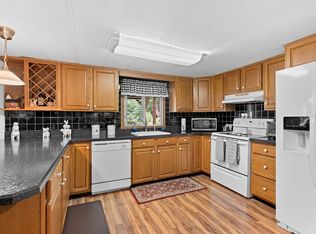 1156 Park St TRAILER 26, Stoughton, MA 02072