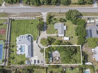 445 9th Ct, Vero Beach, FL 32962