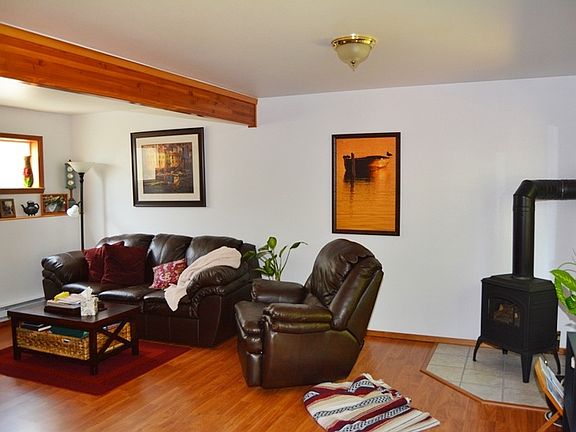 5th image of 5216 45th Ave NW