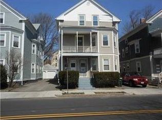 206 Rochambeau Ave, Providence, RI 02906