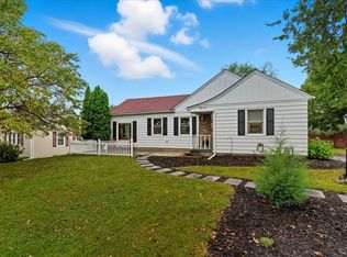 3024 W 4th St, Waterloo, IA 50701