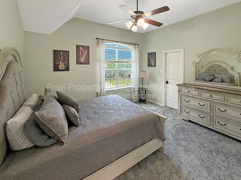 801 Renault Way — Photo 24