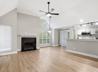 2500 Cranbrook Ln APT 11, Charlotte, NC 28207