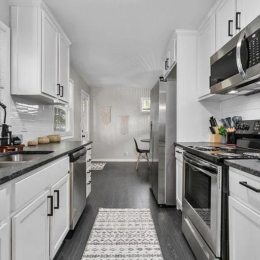 7308 Santa Fe Dr — Photo 8